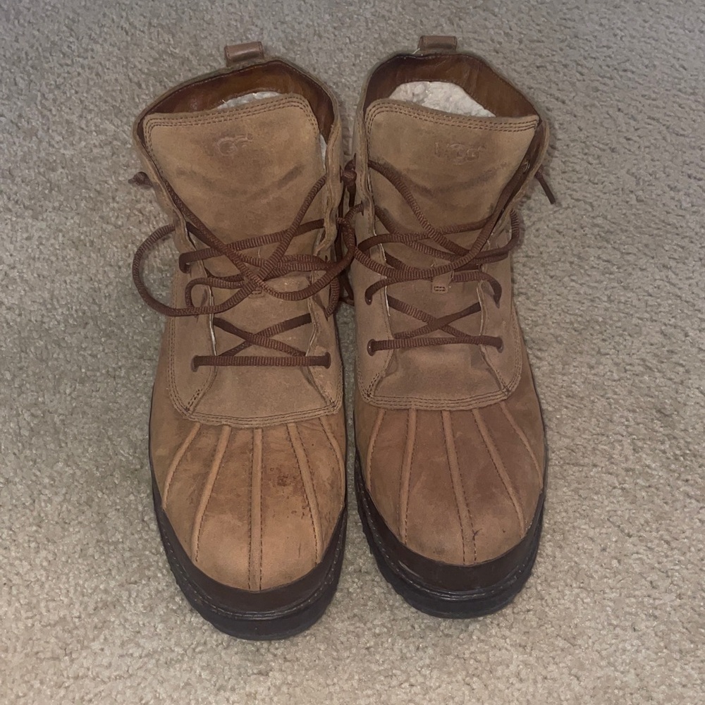 Ugg Tan and Brown Duck Boots